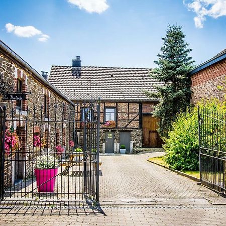 La Retiree Villa Grimbiémont Buitenkant foto