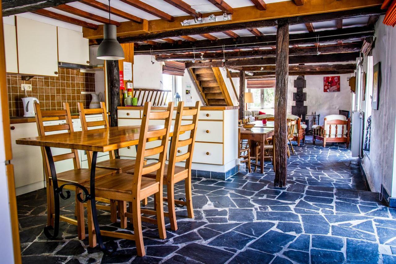 La Retiree Villa Grimbiémont Buitenkant foto