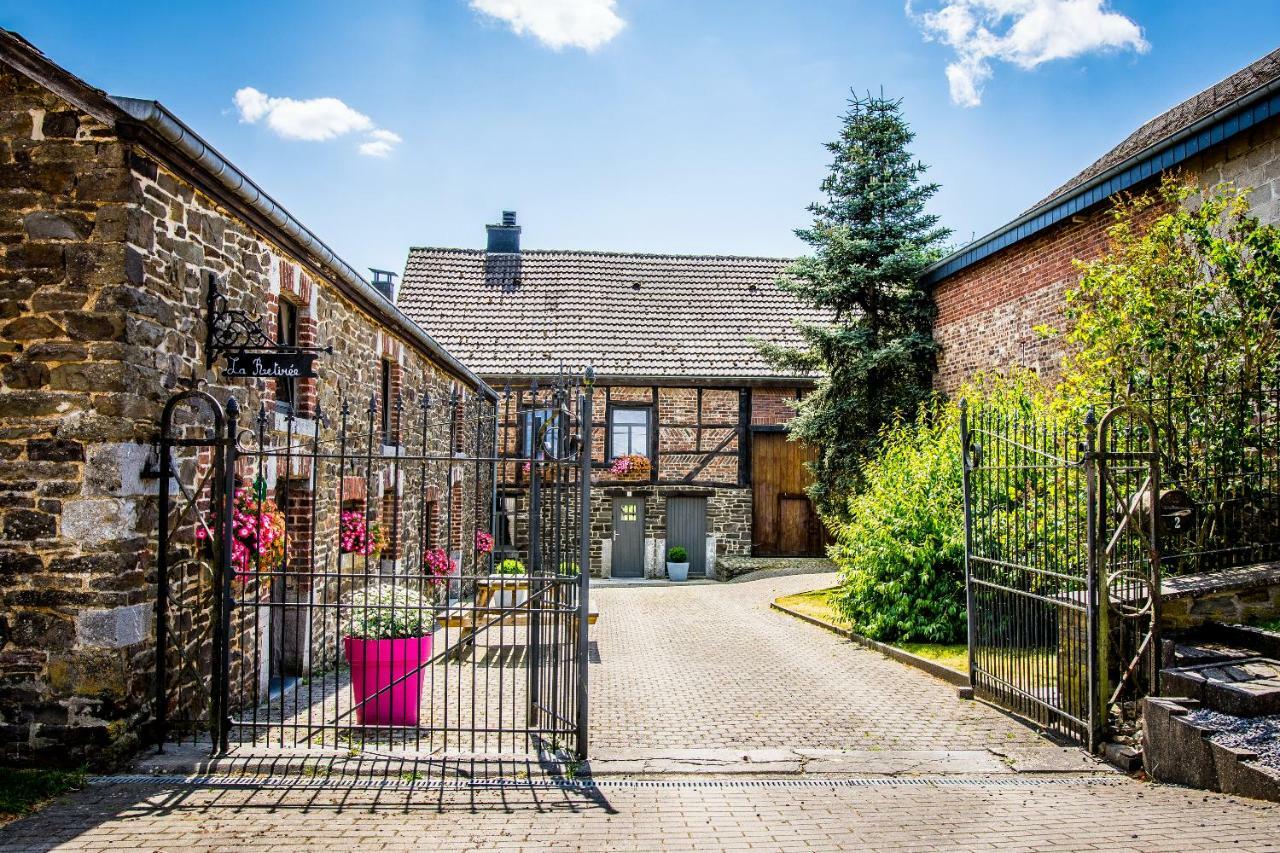 La Retiree Villa Grimbiémont Buitenkant foto